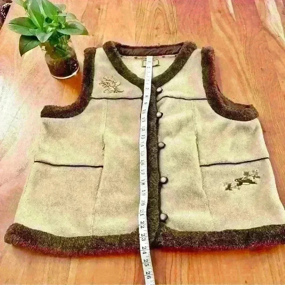 Vintage Oversized  Nature Tone Beige Fleece Button Down Vest with Faux Fur - Picture 8 of 12